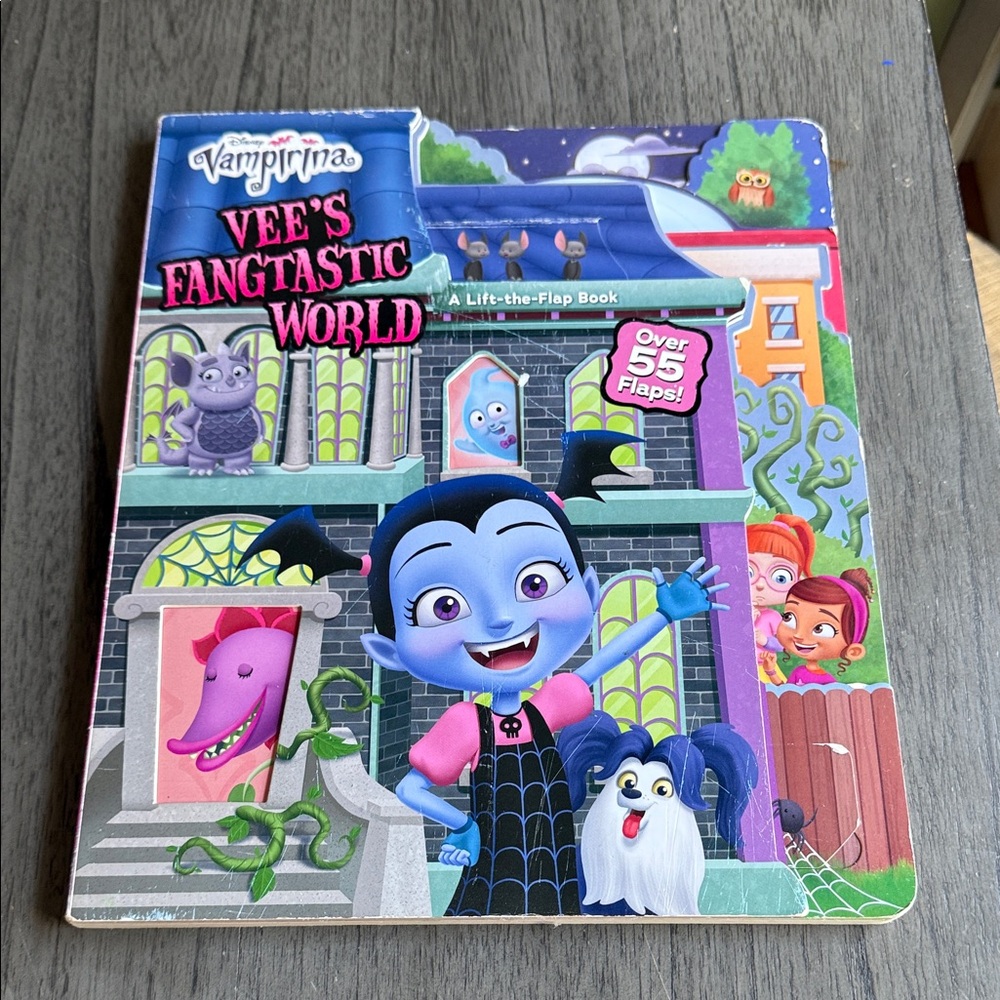 : Vee's Fangtastic World - Blue & Pink Kids Lift-the-Flap Book